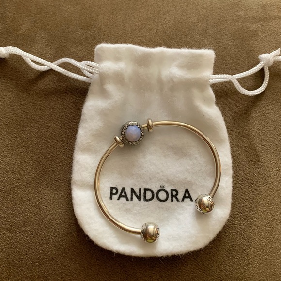 Pandora Open Bangle Charm Bracelet w/ 1 Pandora Charms & 2 Pandora Stoppers EUC - Picture 3 of 16